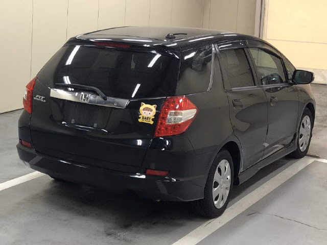 HONDA FIT SHUTTLE