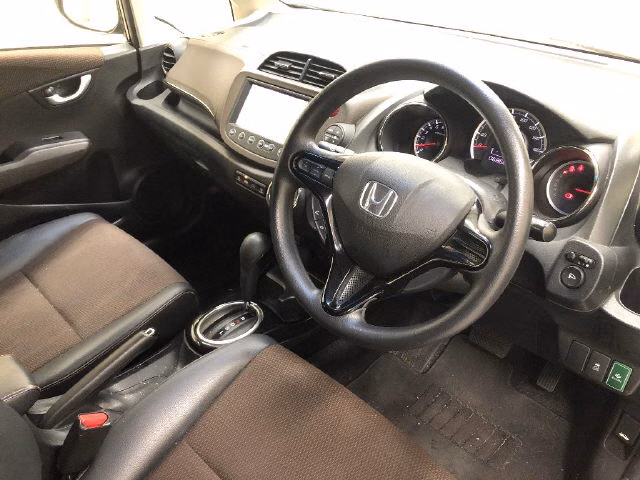 HONDA FIT SHUTTLE