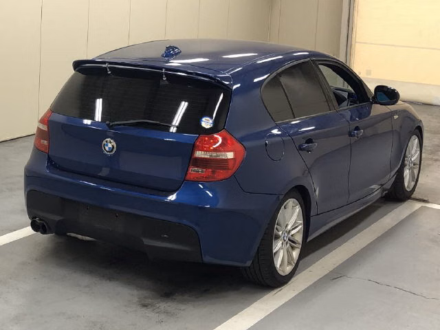 BMW 1-SERIES