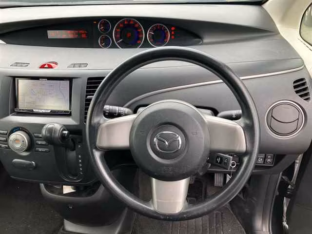 MAZDA BIANTE