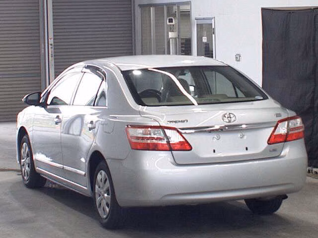 TOYOTA PREMIO