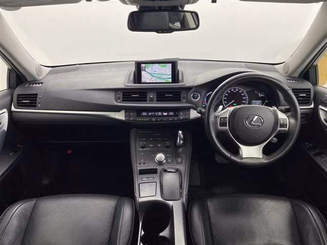 LEXUS CT200H