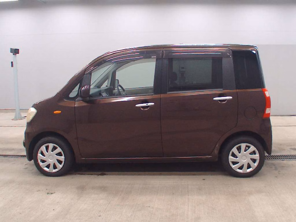 DAIHATSU TANTO EXE