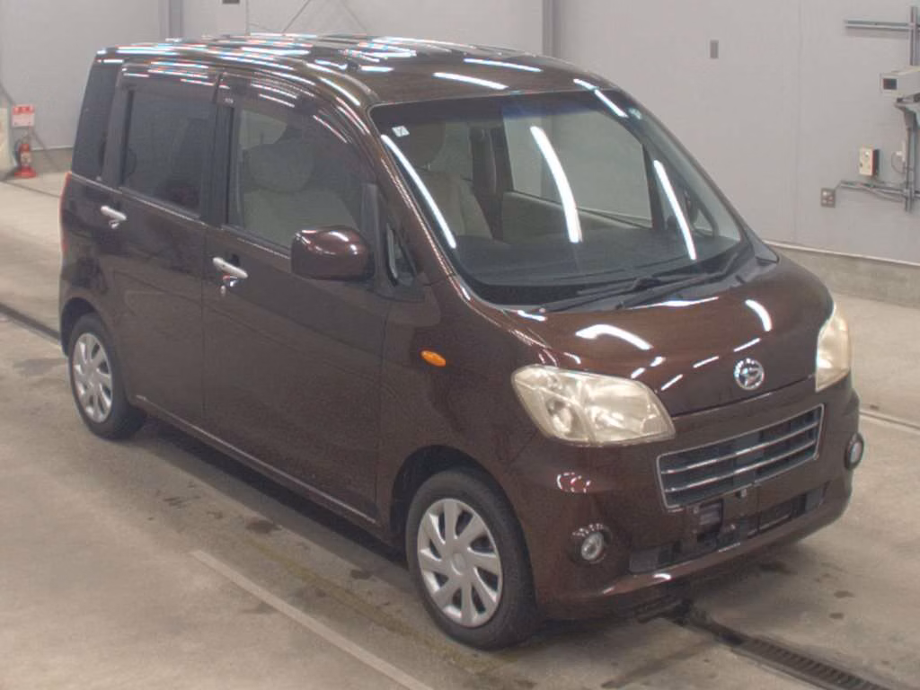 DAIHATSU TANTO EXE