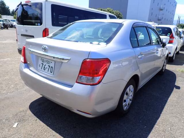 TOYOTA COROLLA AXIO