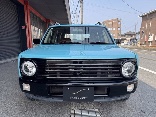 NISSAN RASHEEN