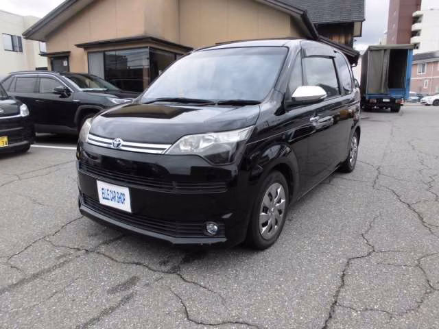 TOYOTA SPADE
