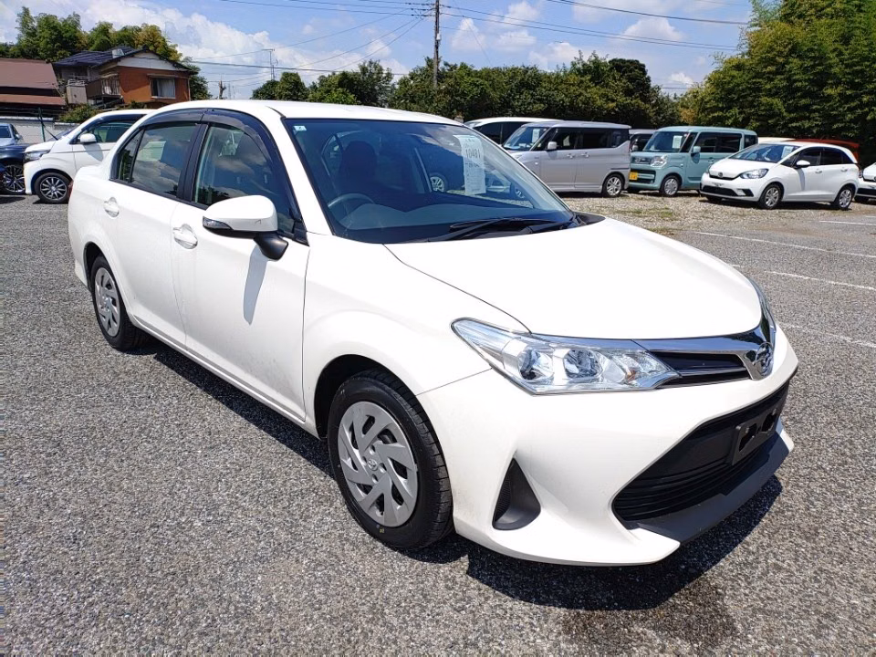 TOYOTA COROLLA AXIO
