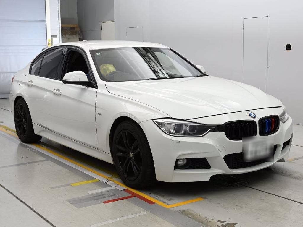 BMW 3-SERIES