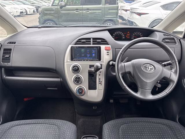 TOYOTA RACTIS