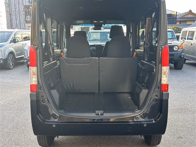 HONDA N-VAN