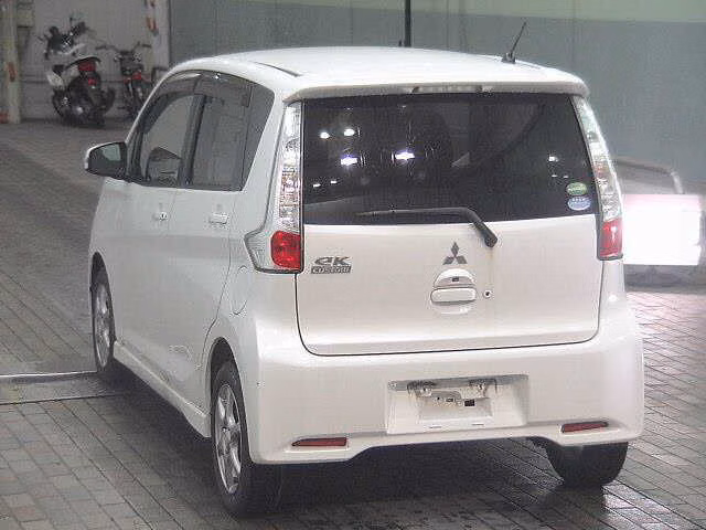 MITSUBISHI EK CUSTOM