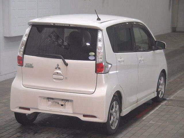 MITSUBISHI EK CUSTOM