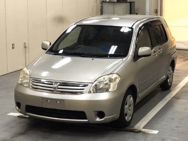 TOYOTA RAUM