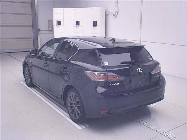 LEXUS CT200H