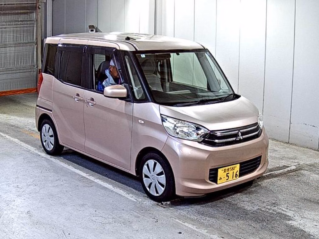MITSUBISHI EK SPACE