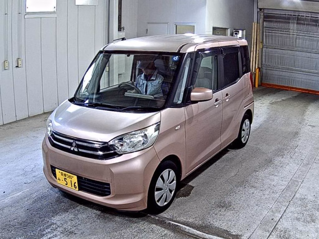 MITSUBISHI EK SPACE