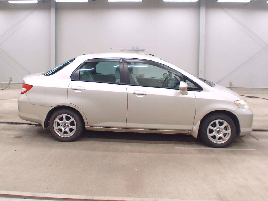 HONDA FIT ARIA