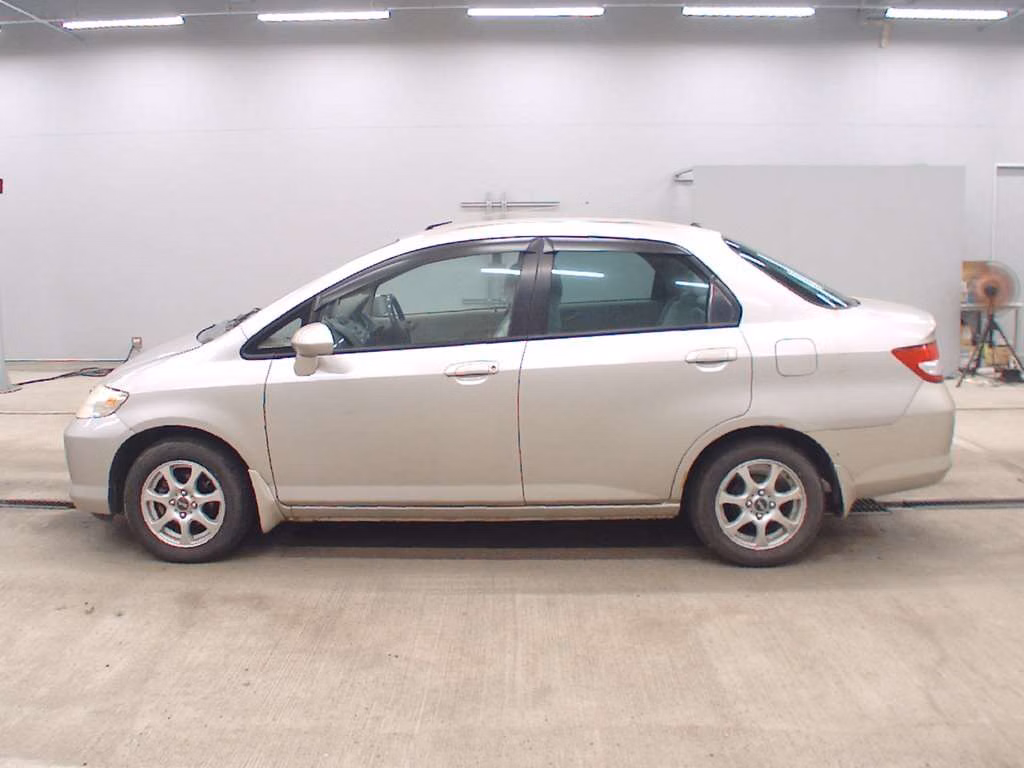 HONDA FIT ARIA