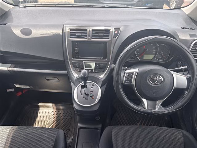 TOYOTA RACTIS