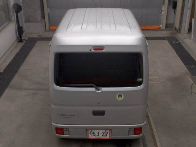 MITSUBISHI MINICAB