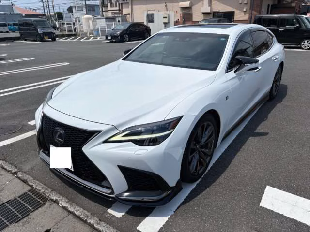 Lexus LS500h