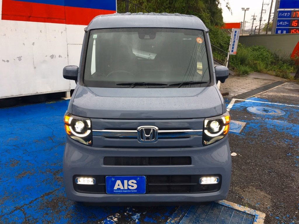 HONDA N-VAN