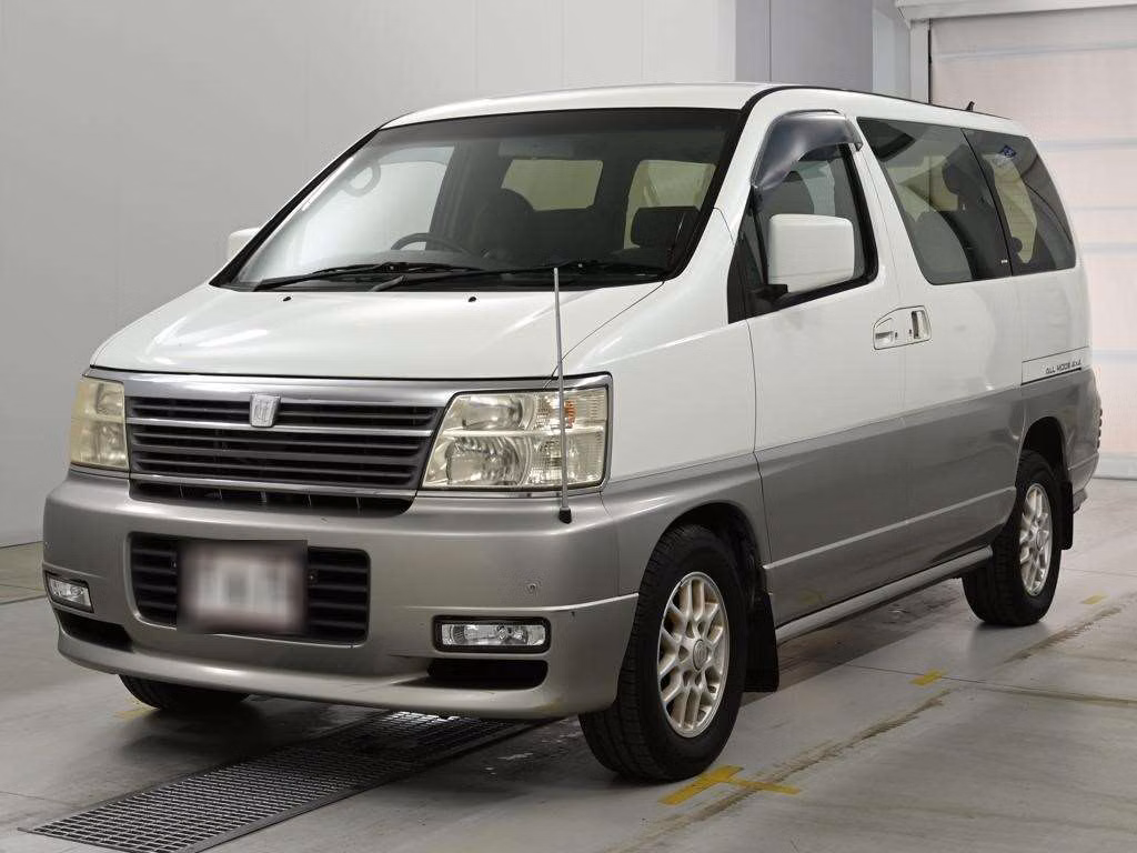 NISSAN ELGRAND