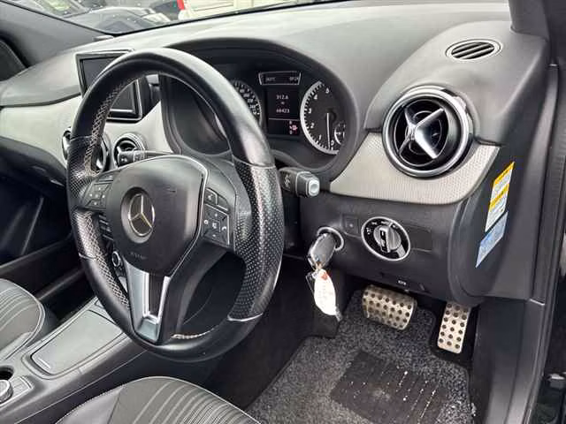 MERCEDES-BENZ B-CLASS