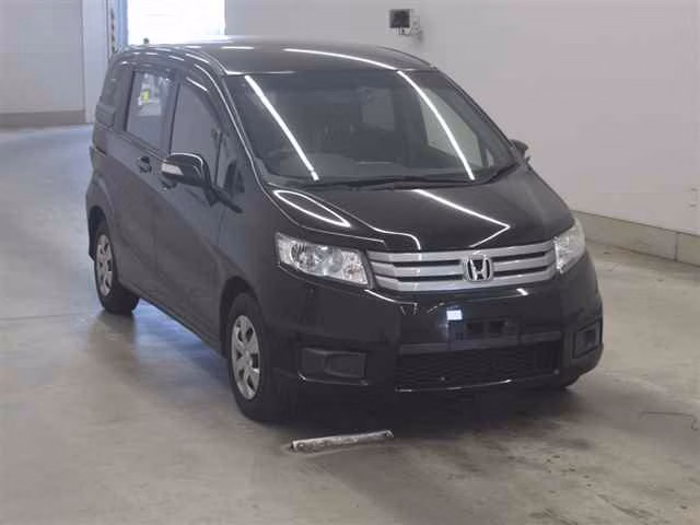 HONDA FREED SPIKE