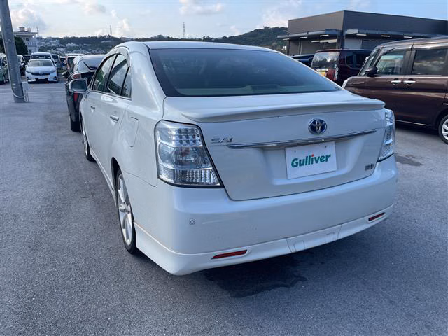 TOYOTA SAI