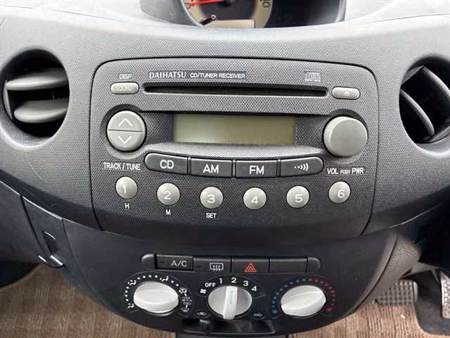 DAIHATSU ESSE
