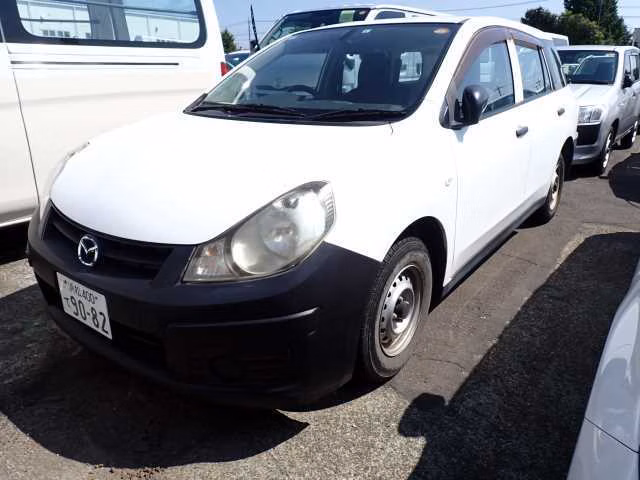 MAZDA FAMILIA