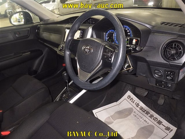 TOYOTA COROLLA FIELDER