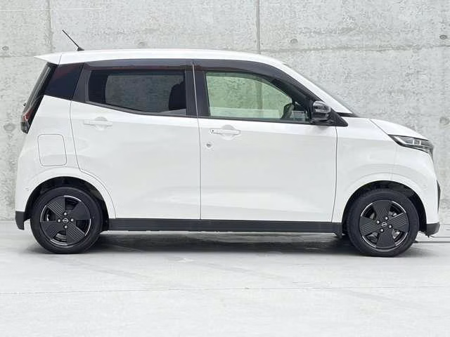 NISSAN SAKURA