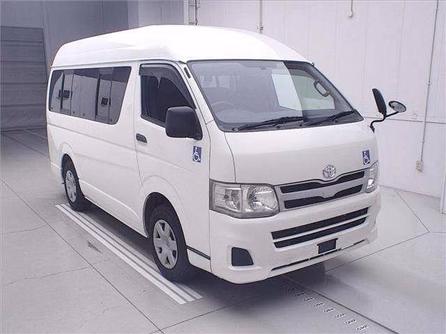 Toyota Regius Ace