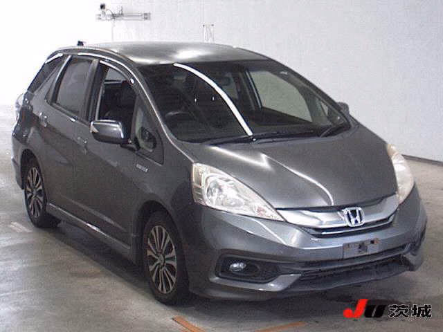 HONDA FIT SHUTTLE