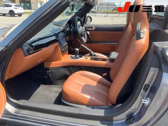 MAZDA ROADSTER