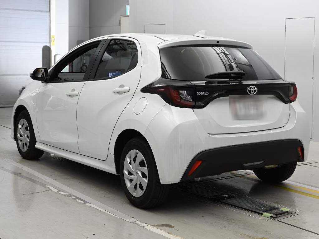 TOYOTA YARIS