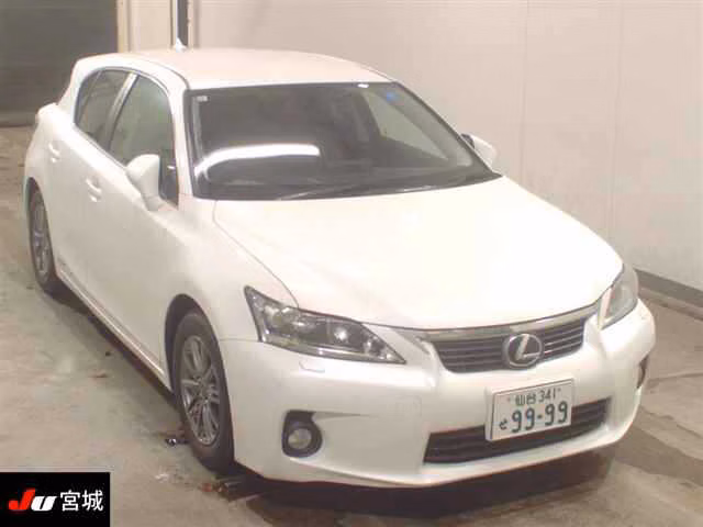 LEXUS CT200H