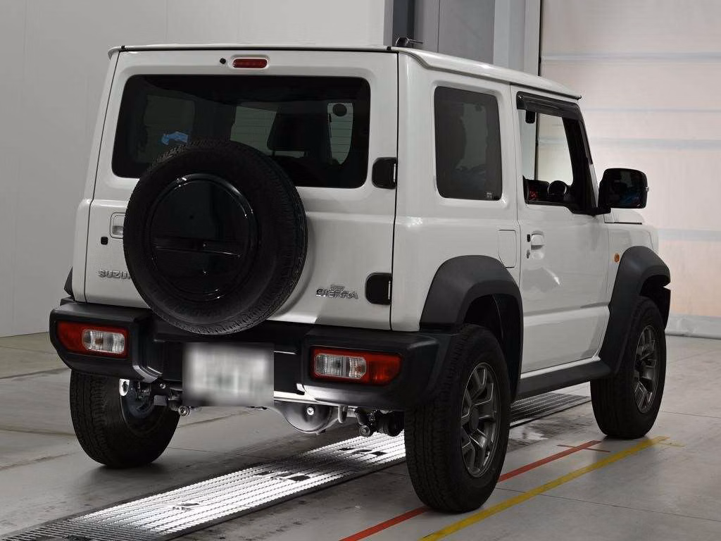 SUZUKI JIMNY SIERRA