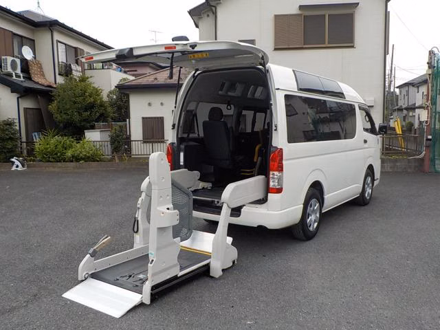 Toyota Regius Ace