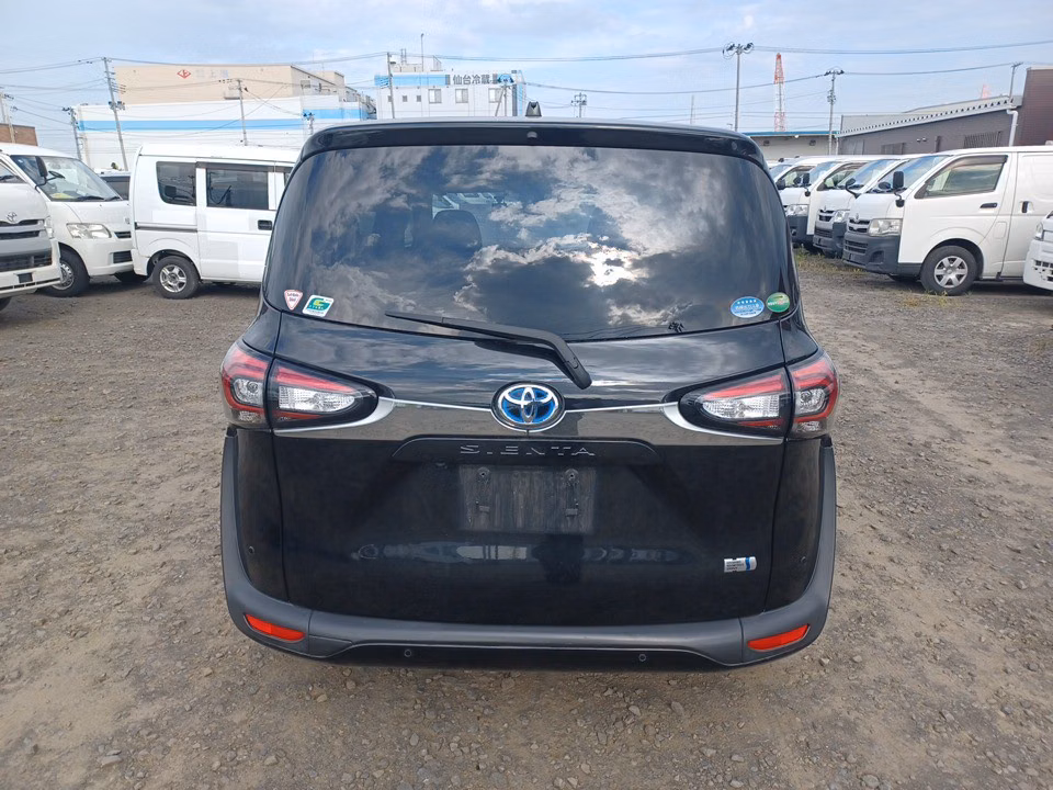 TOYOTA SIENTA