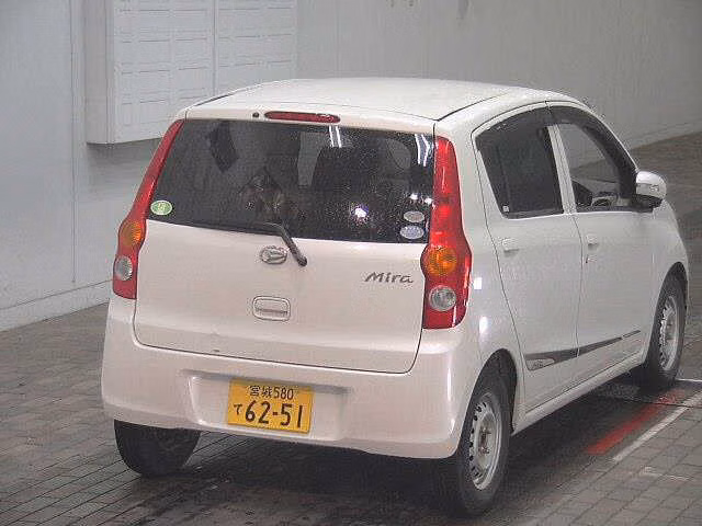 DAIHATSU MIRA