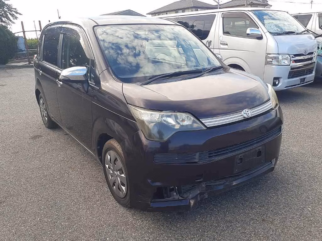 TOYOTA SPADE