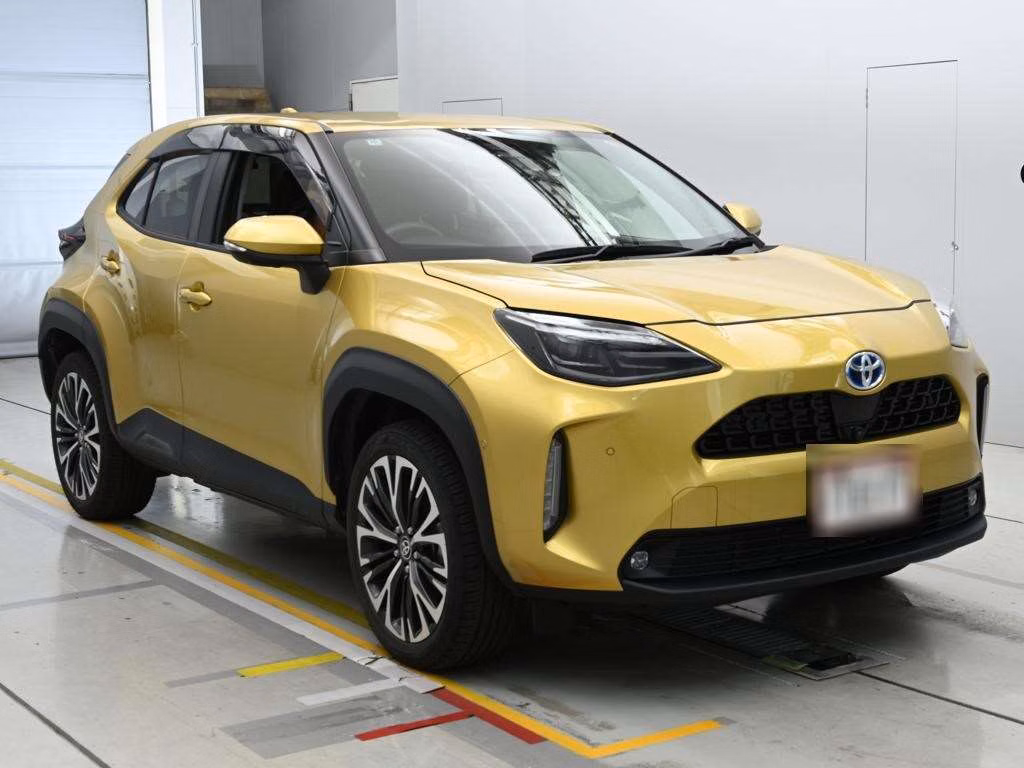 TOYOTA YARIS CROSS