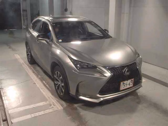 Lexus NX300h