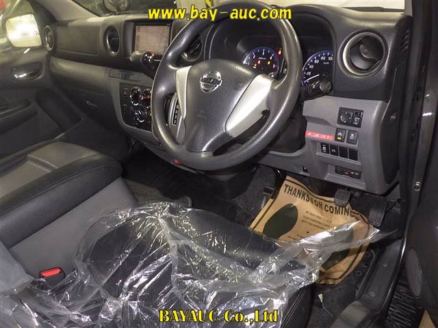 NISSAN NV350 CARAVAN