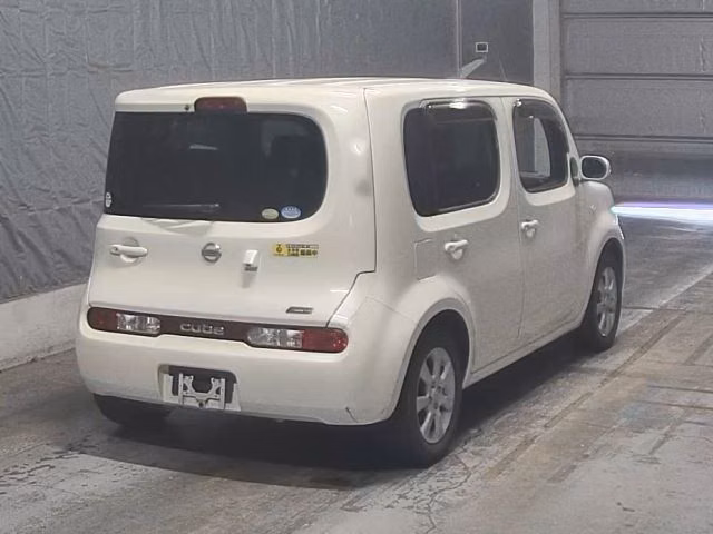 NISSAN CUBE