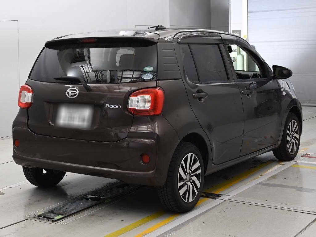 DAIHATSU BOON